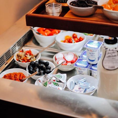 Hotel Angel Sofia Fălticeni Zewnętrze zdjęcie